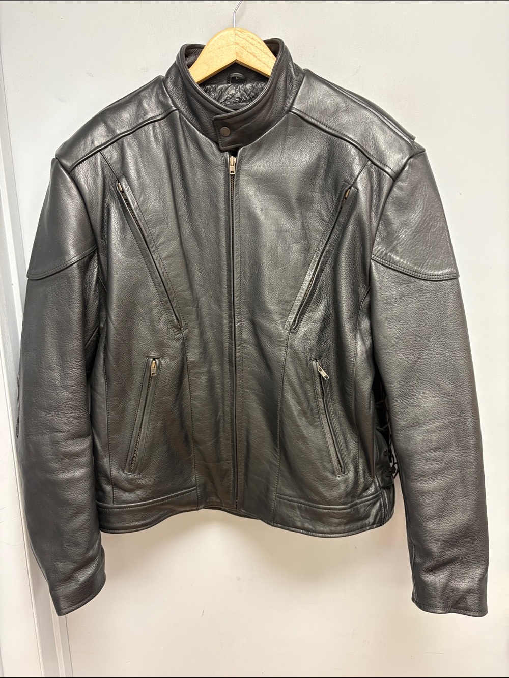 Open Road for Wilsons Men’s Black Leather Motorcycle Jacket Thinsulate L